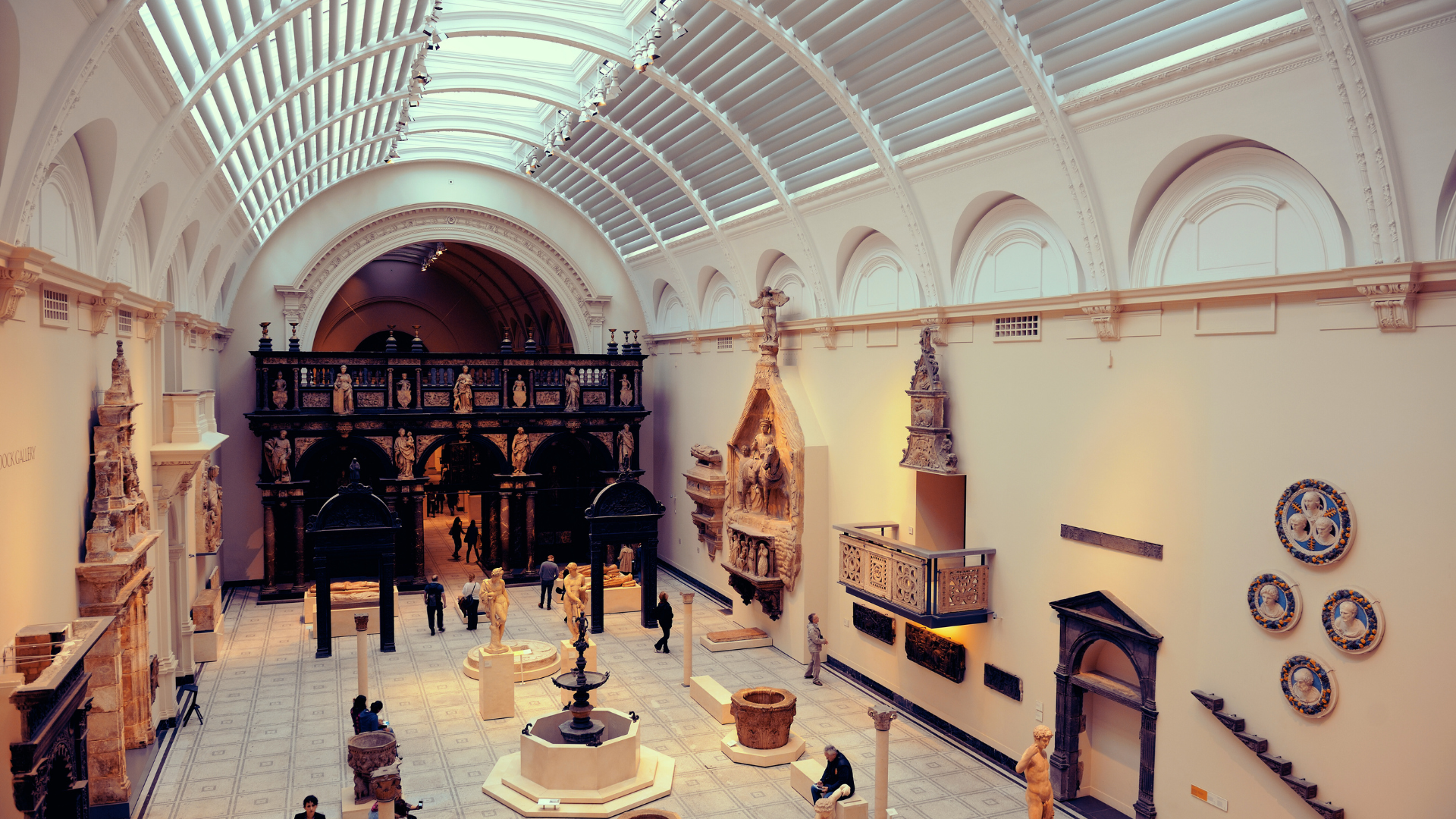 Read more about the article The Best Virtual Art Exhibits You Can Explore from Home: A Guide to Online Cultural Experiences